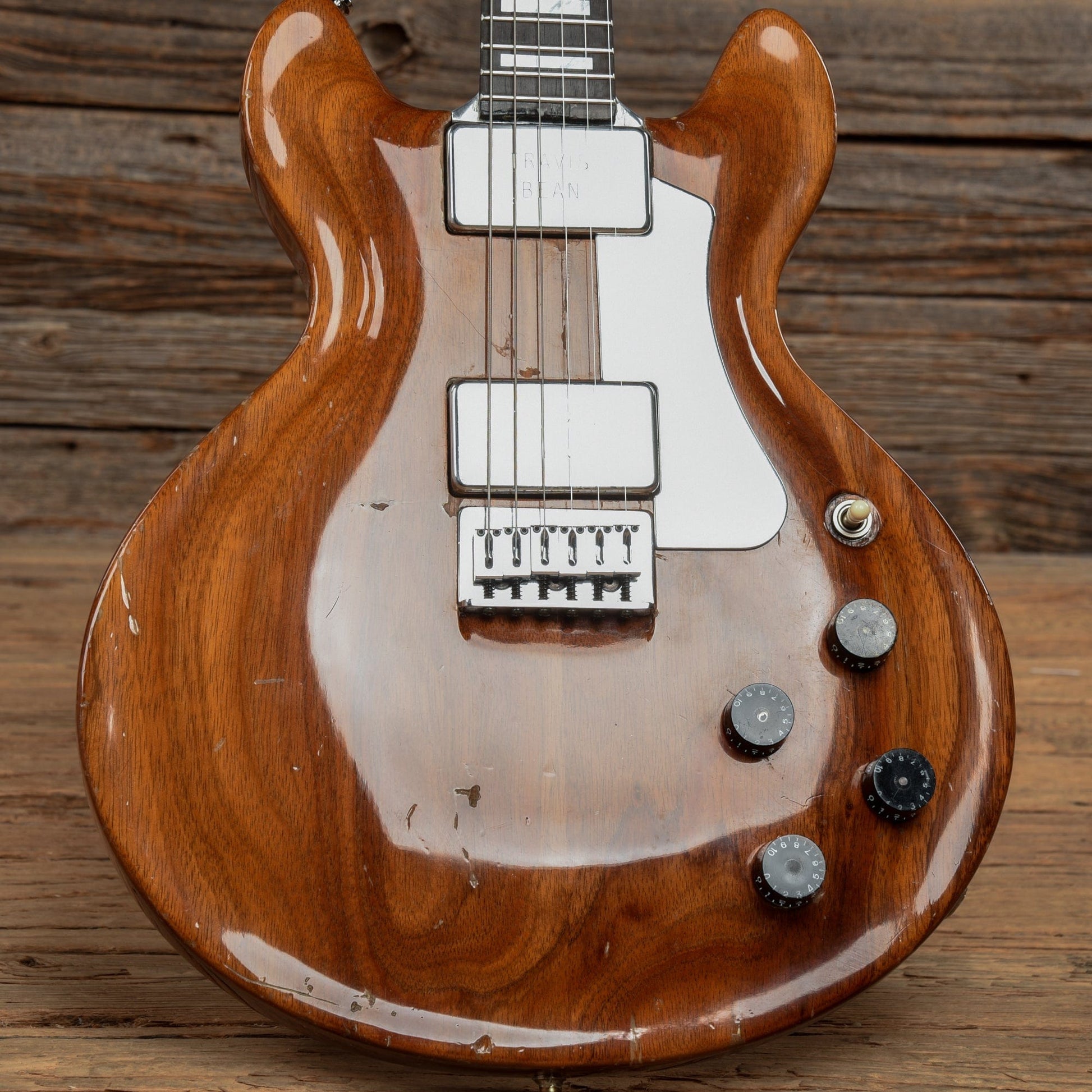 Travis Bean TB1000A Natural 1970s Electric Guitars / Solid Body