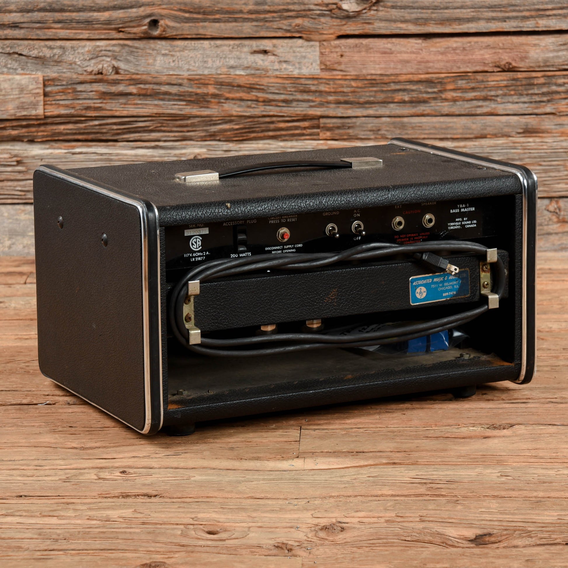 Traynor YBA-1 Bass Master 40-Watt Bass Amp Head Amps / Bass Amps / Bass Cabinets