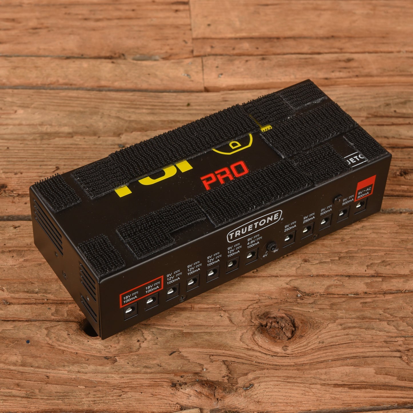 Truetone 1 SPOT Pro CS12 Power Supply Effect Pedals