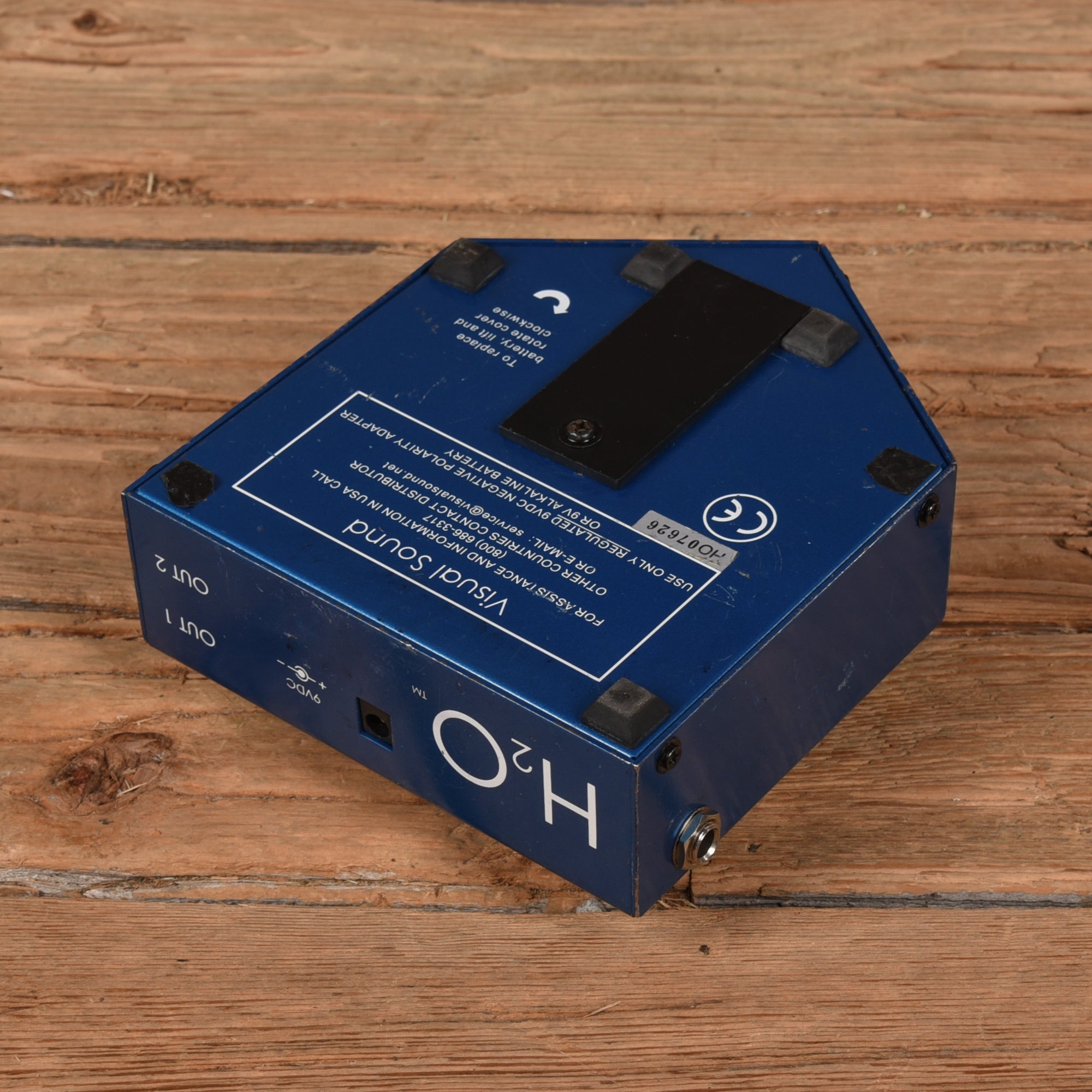 Truetone H2O Chorus and Echo Effects and Pedals / Delay