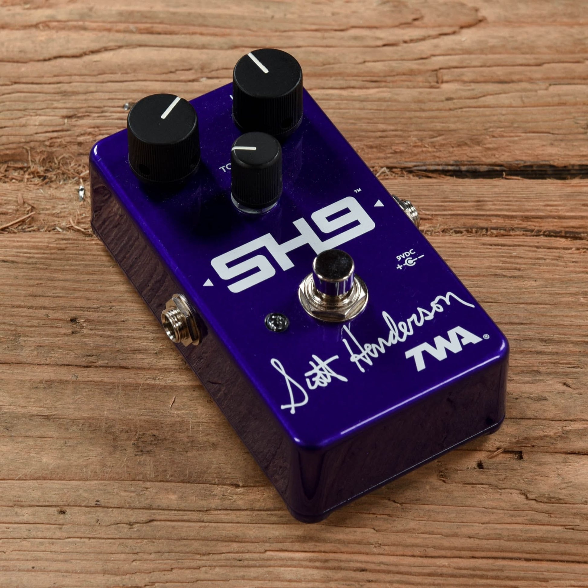 sh9 pedal TWA SH9 Scott Henderson Signature Distortion Pedal