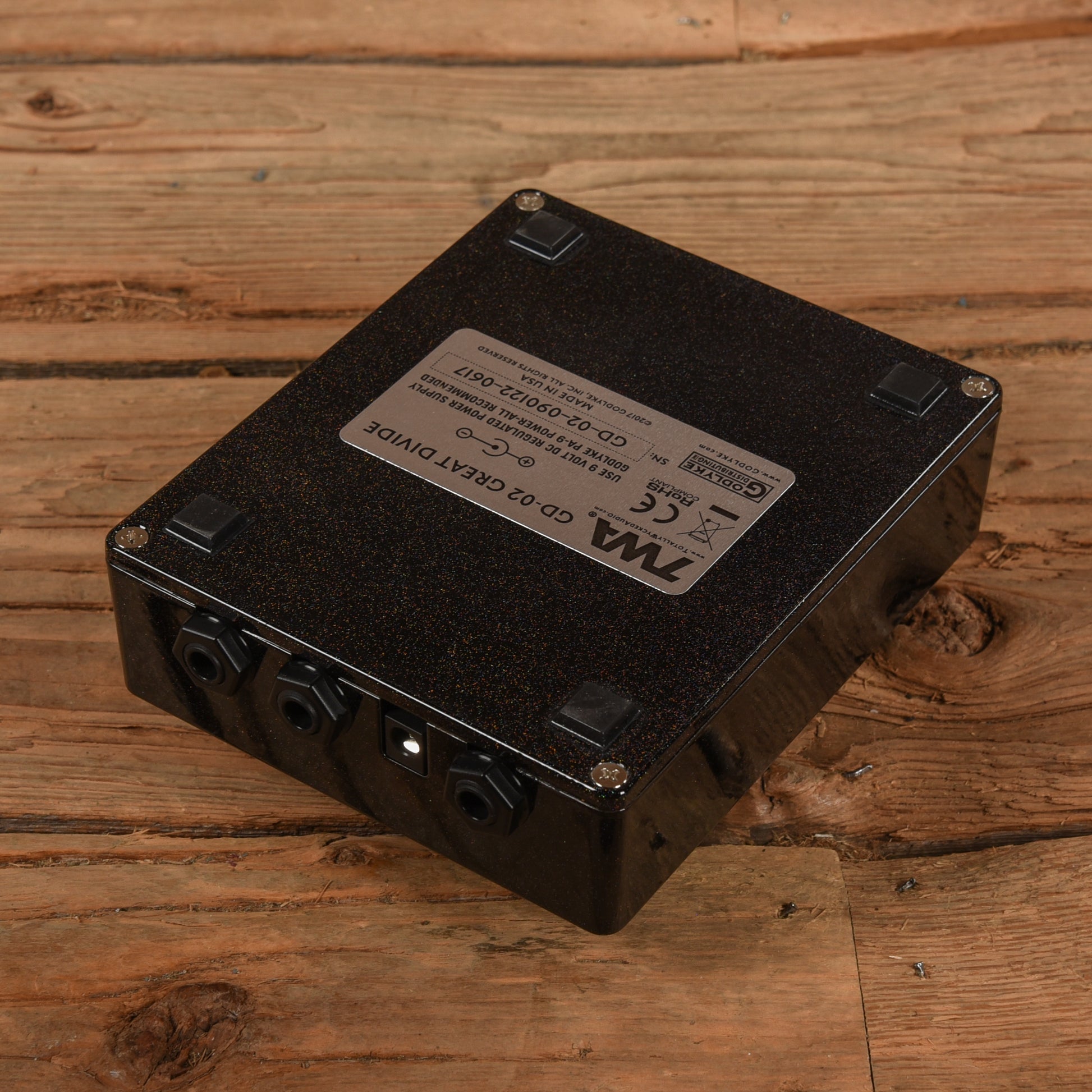 TWA GD-02 Great Divide Multi-Voice Octaver Effects and Pedals / Octave and Pitch