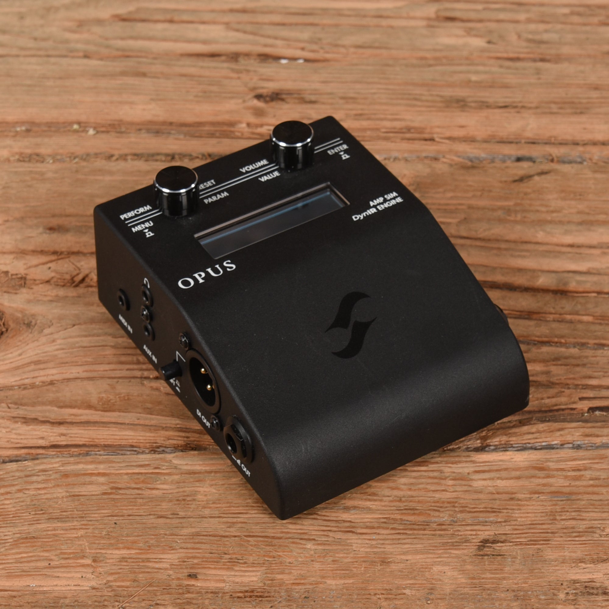 Two Notes Opus Effects and Pedals / Cabinet Simulators