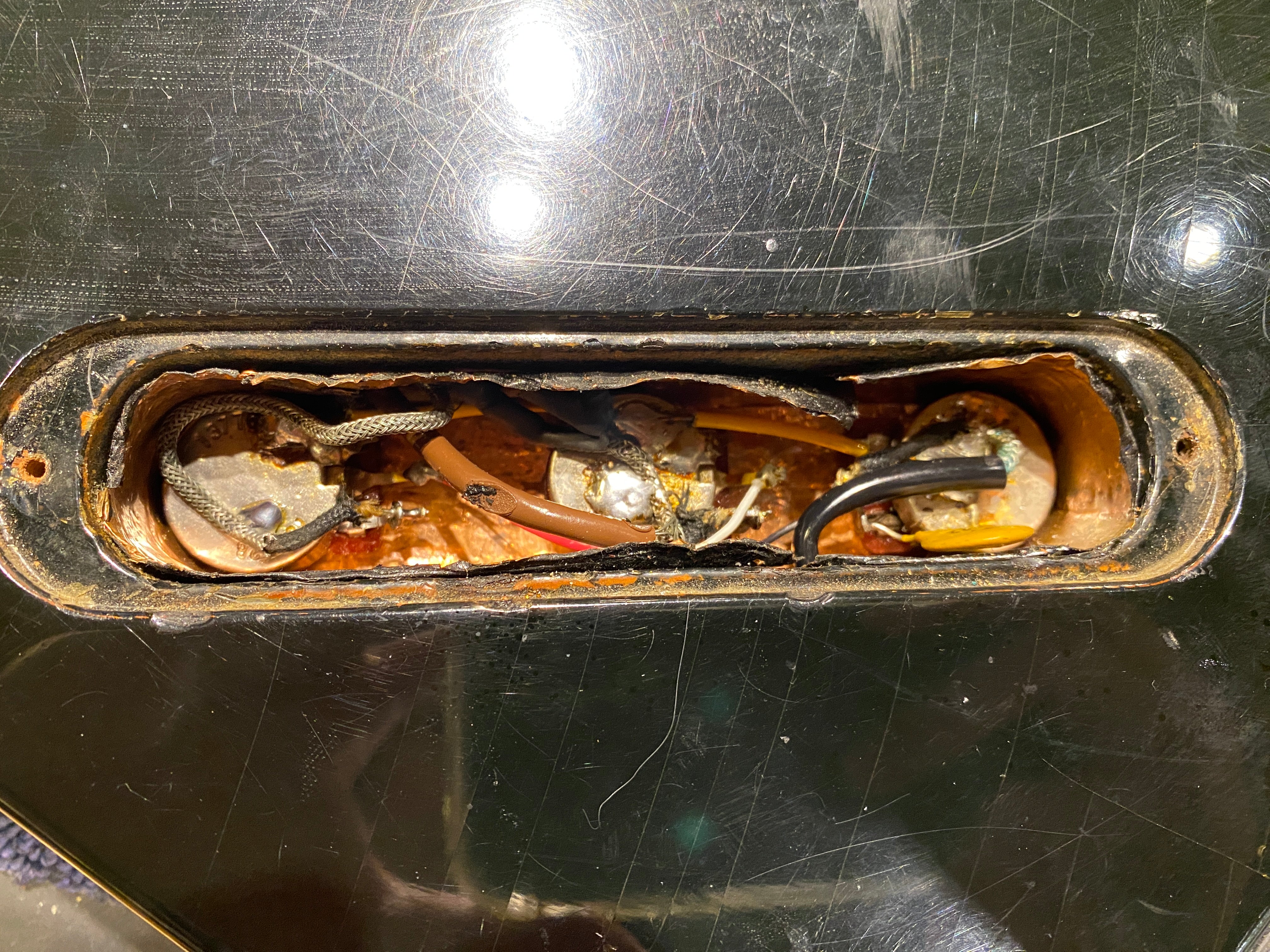 Gibson Explorer Black 1977