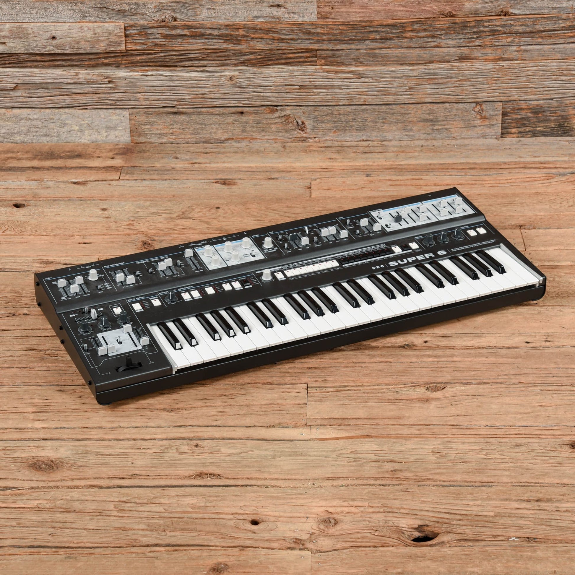 UDO Super 6 12-Voice Polyphonic Binaural Analog-Hybrid Synthesizer Keyboards and Synths / Synths / Analog Synths