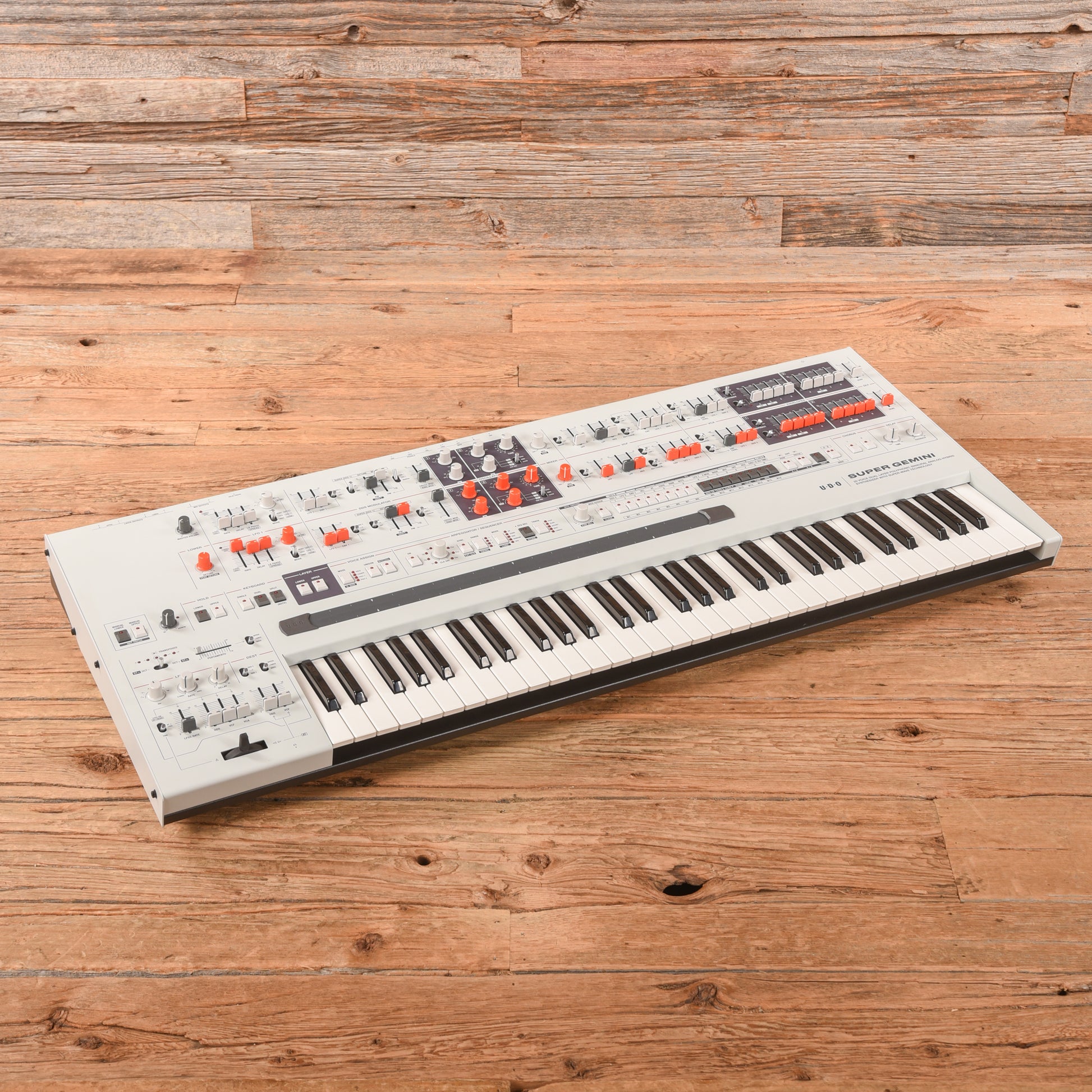 UDO Super Gemini Polyphonic Bi-timbral Analog-Hybrid Synthesizer Keyboards and Synths / Synths / Analog Synths