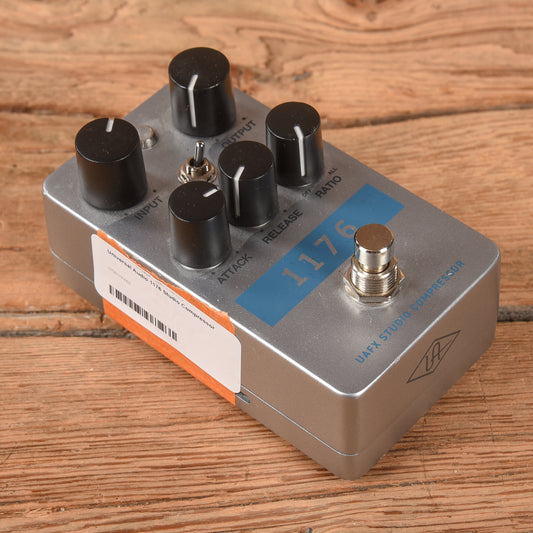 Universal Audio 1176 Studio Compressor Effect Pedals