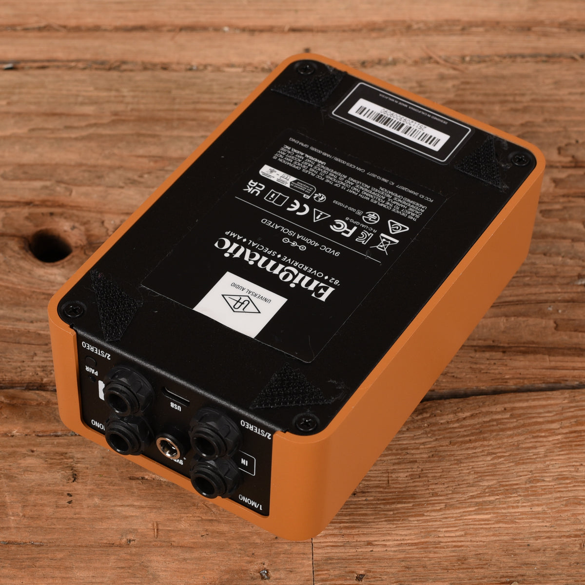 Universal Audio Enigmatic '82 Effect Pedals