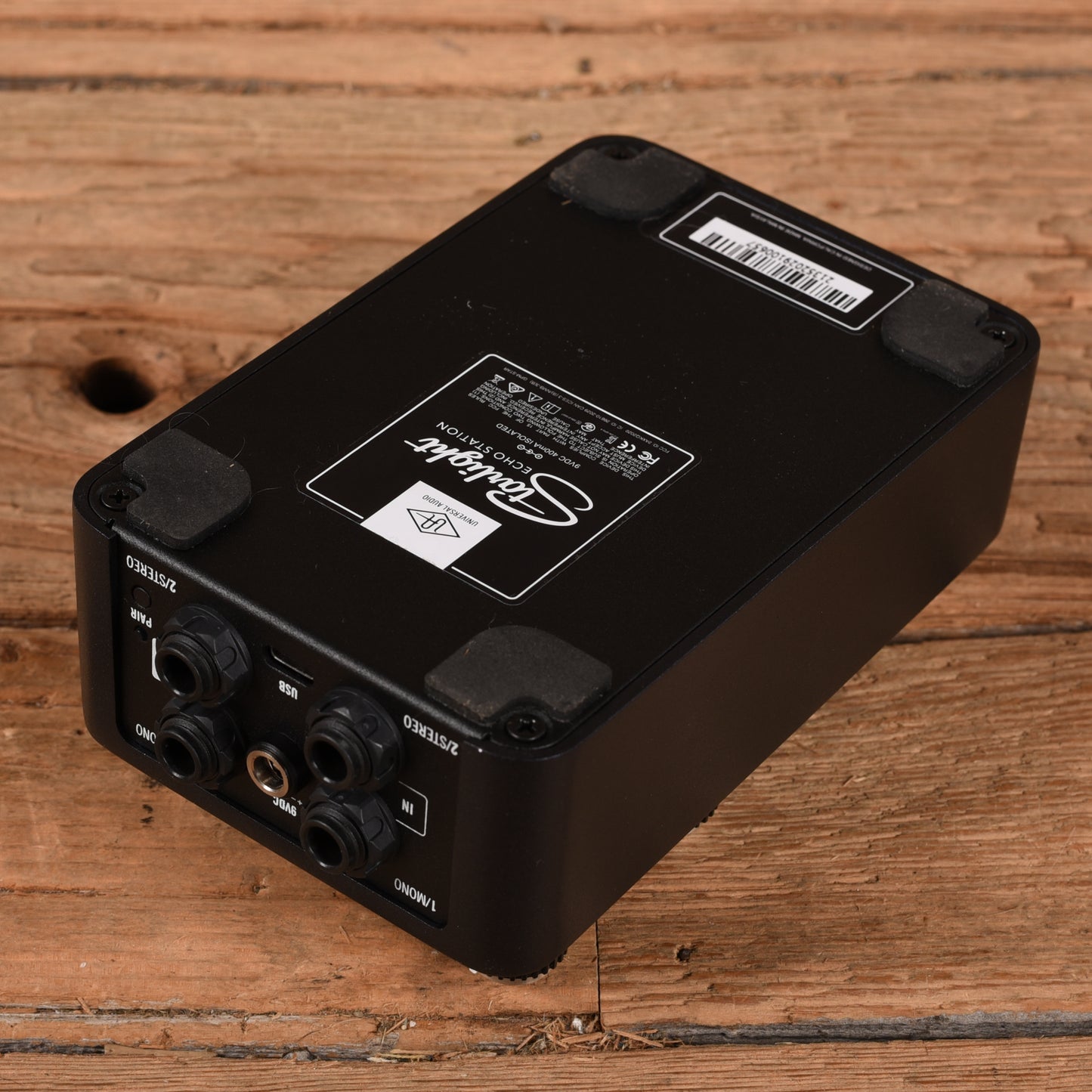 Universal Audio Starlight Echo Station Effect Pedals