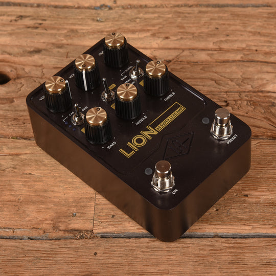 Universal Audio Lion Effects and Pedals / Amp Simulators