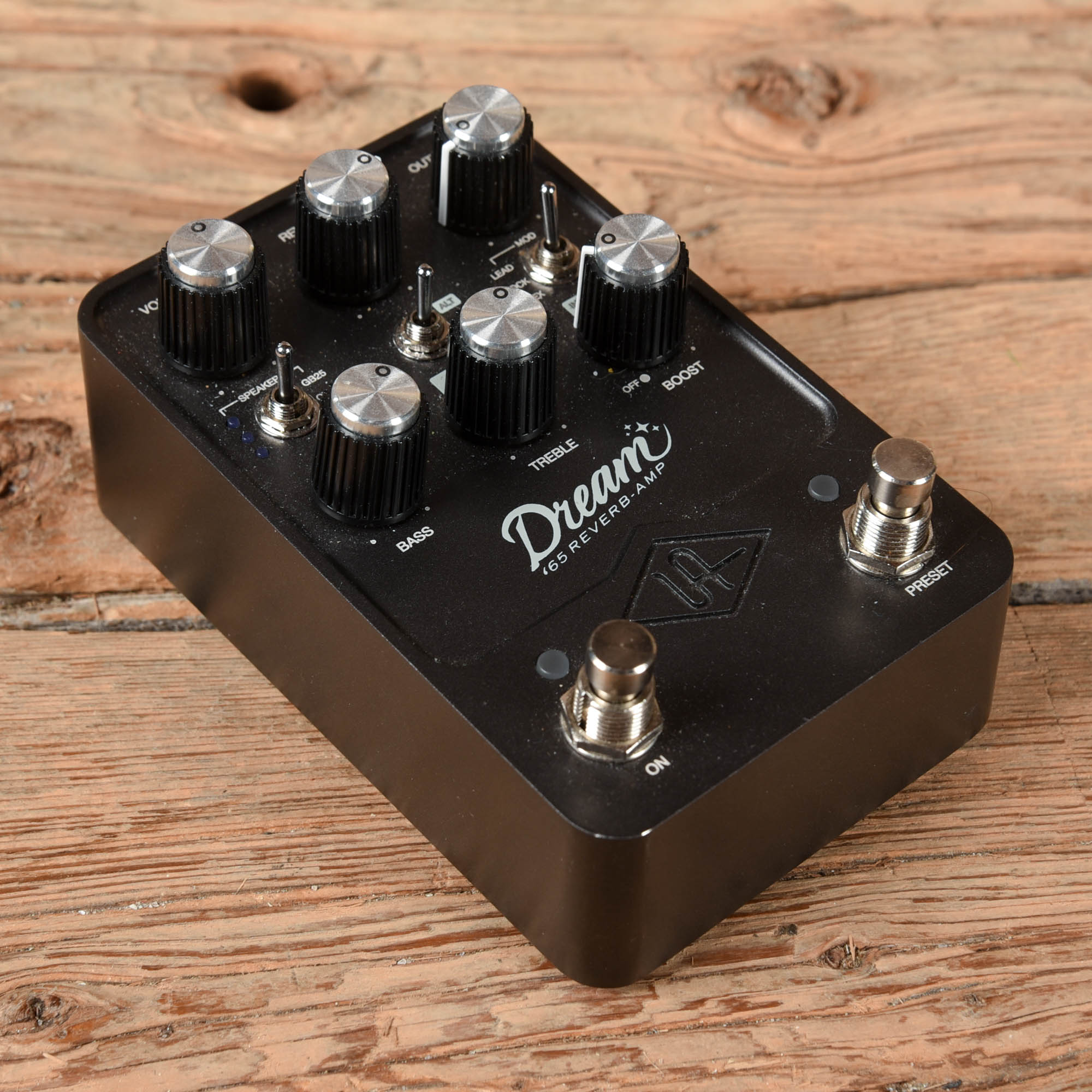 Universal Audio Dream 65 Reverb Amplifier Effects and Pedals / Cabinet Simulators