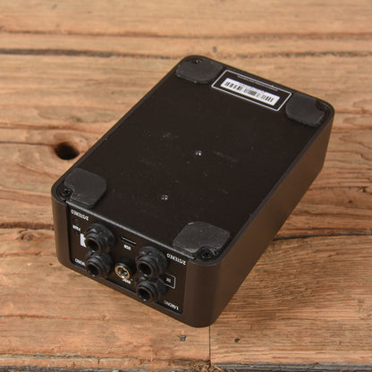 Universal Audio Dream 65 Effects and Pedals / Cabinet Simulators