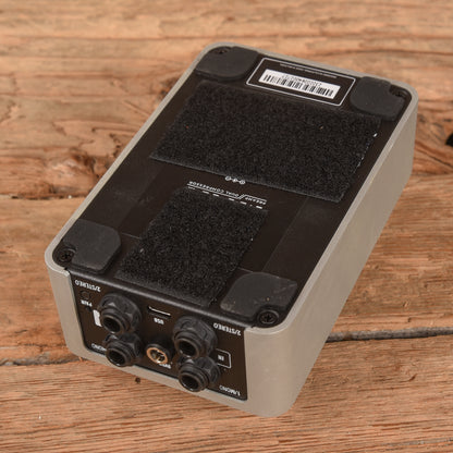 Universal Audio Max Preamp & Dual Compressor Effects and Pedals / Compression and Sustain