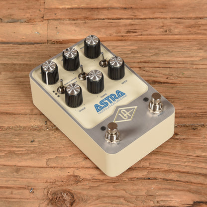Universal Audio Astra Effects and Pedals / Multi-Effect Unit