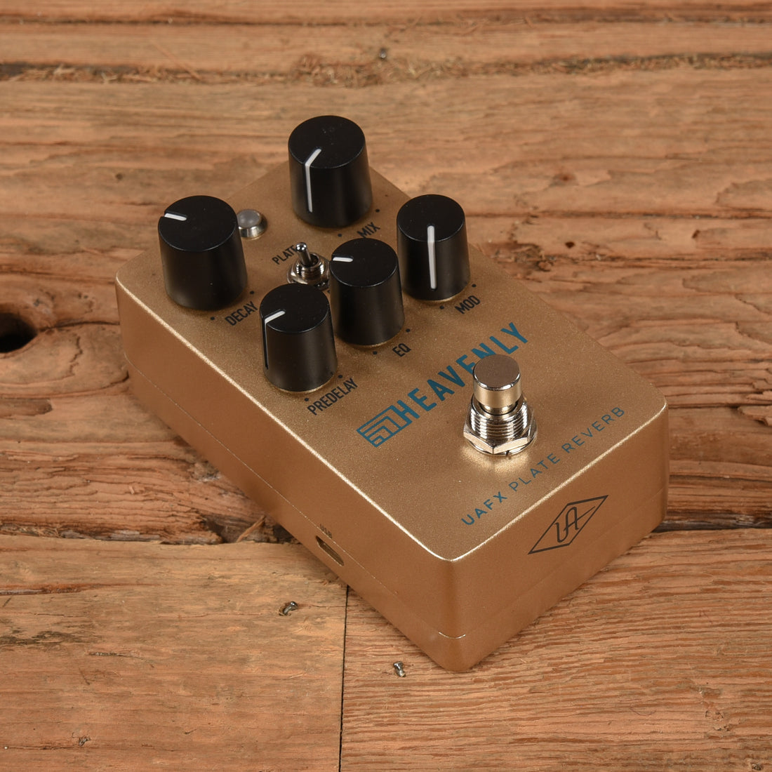 Universal Audio Heavenly Plate Reverb – Chicago Music Exchange