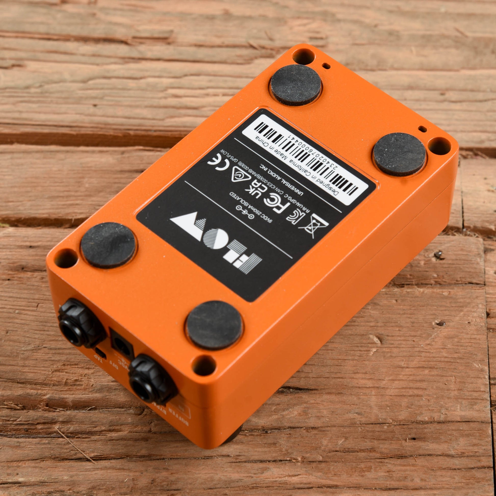 Universal Audio Flow Effects and Pedals / Tremolo