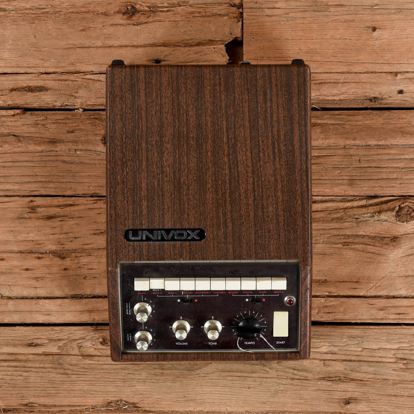 Univox SR-55 Drum Machine  1970s Keyboards and Synths / Drum Machines