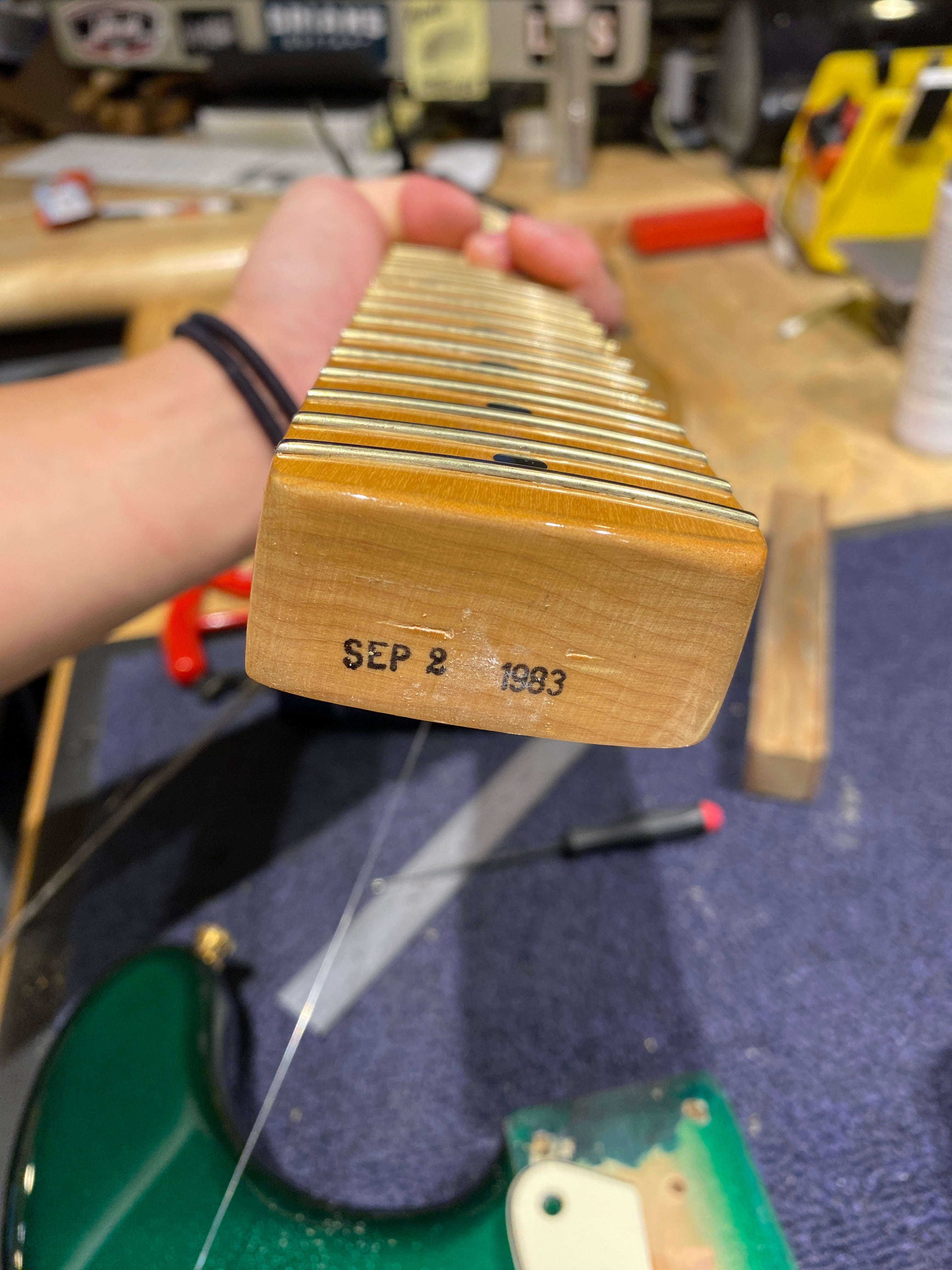 Fender Gold Elite Stratocaster Candy Apple Green 1983