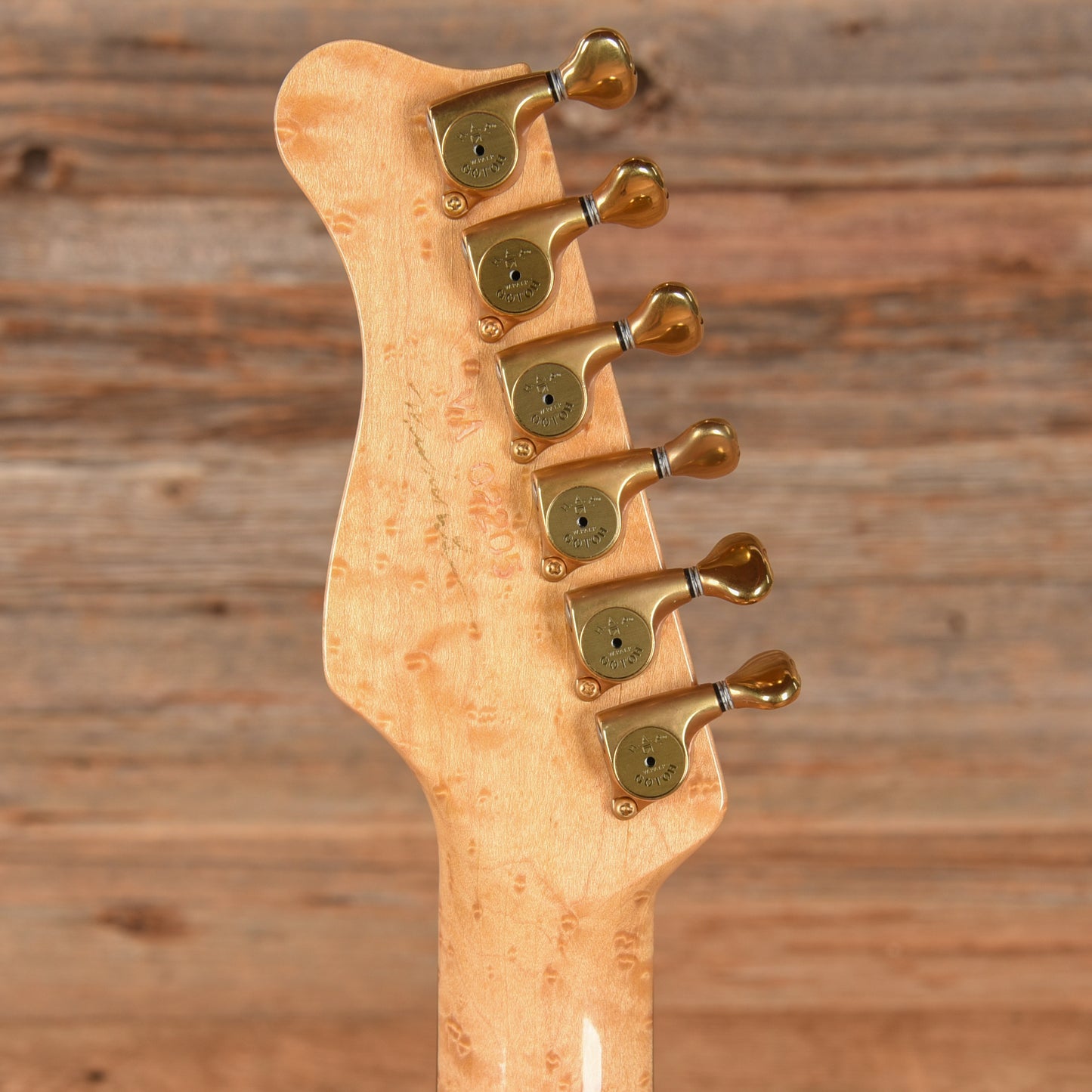 Valley Arts Custom Pro Amber Quilt 2003 Electric Guitars / Solid Body