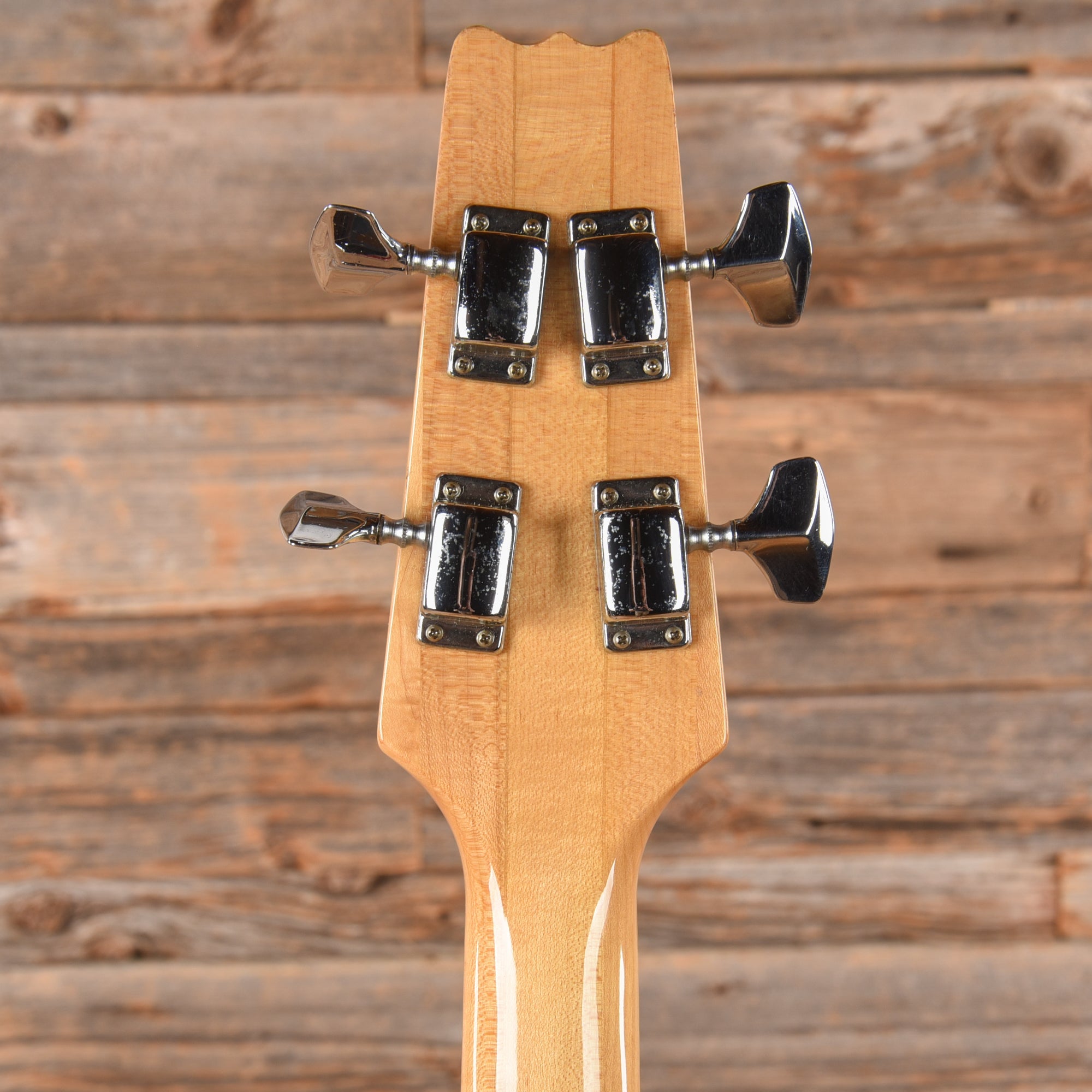 Vantage VS600B Red 1970s Bass Guitars / 4-String