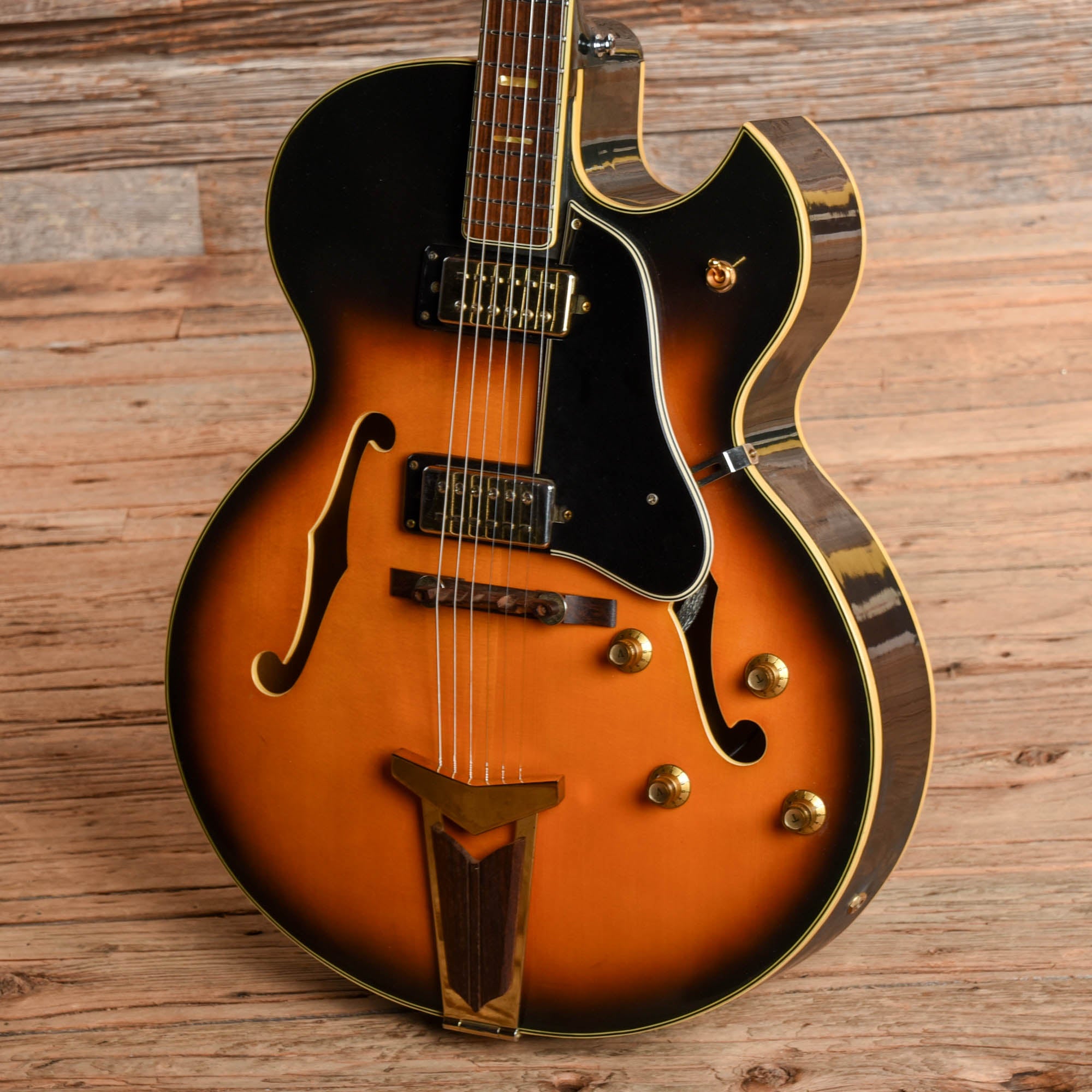 Ventura Hollow Body Electric  1970s Electric Guitars / Hollow Body
