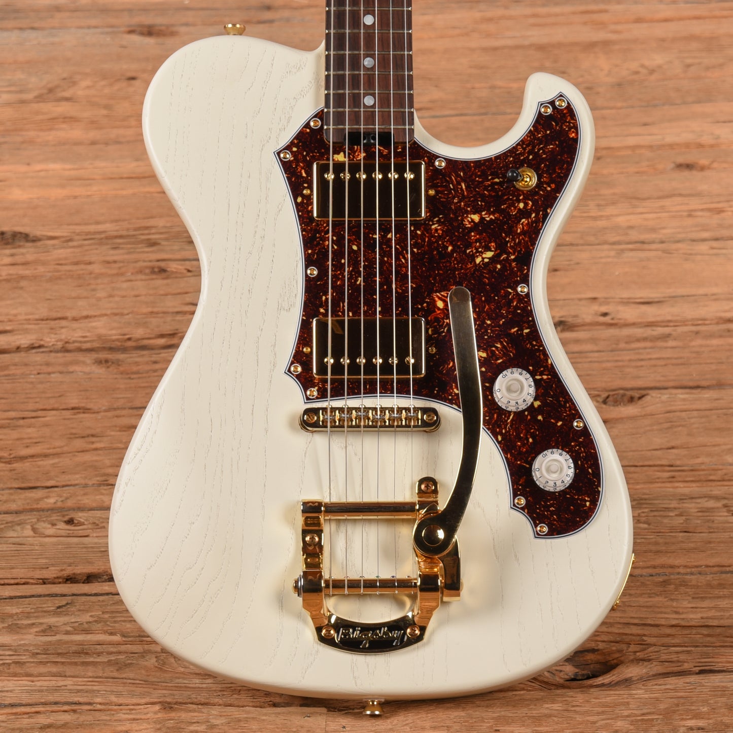 Veritas Portlander Pro Series White 2023 Electric Guitars / Solid Body