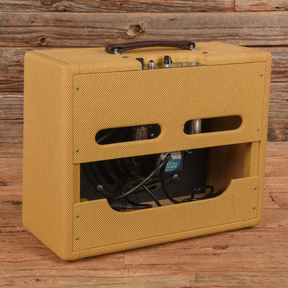 Victoria 5112 5-Watt 1x12" Guitar Combo Amp Amplifiers