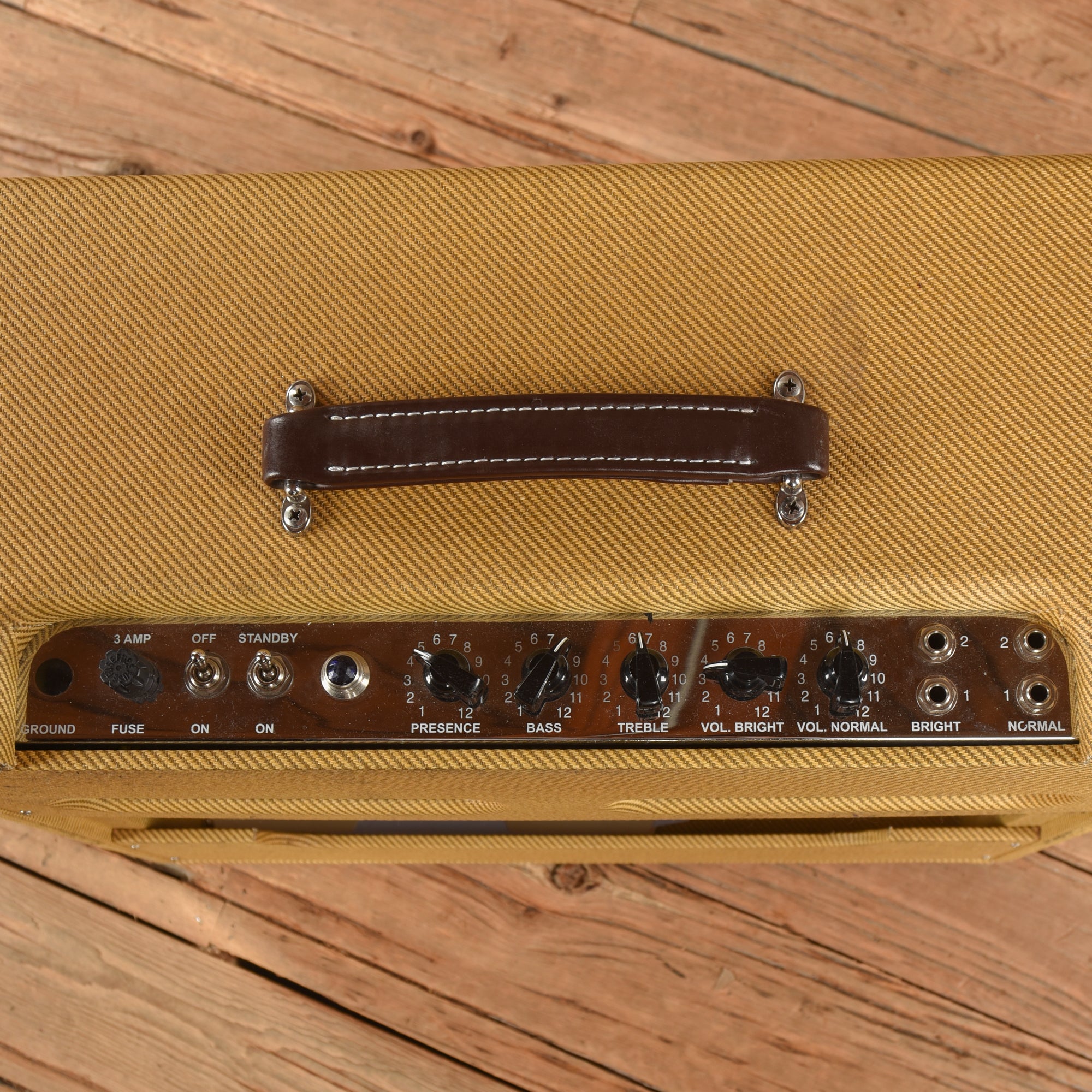 Victoria 35115 35w 1x15 Combo Amps / Guitar Amps / Guitar Cabinets