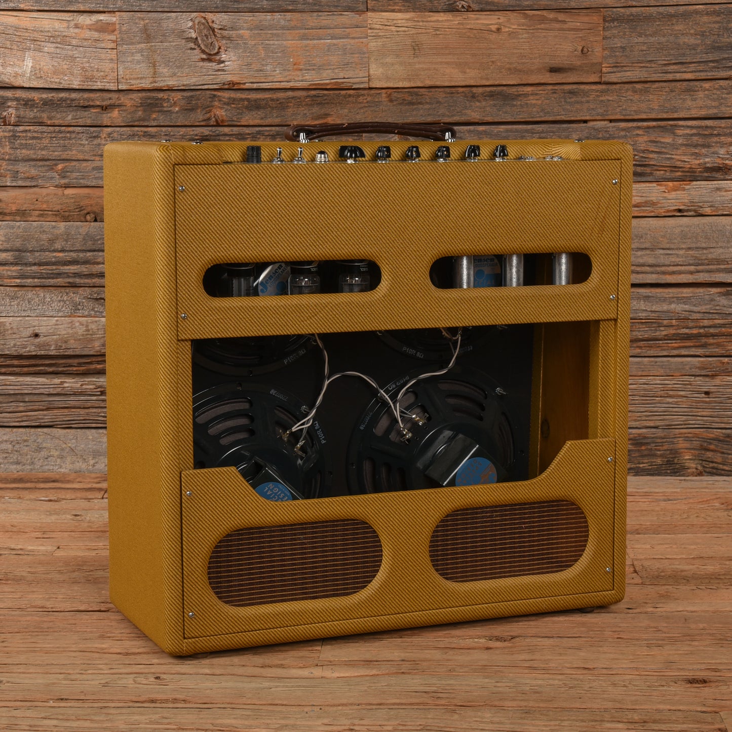 Victoria 45410 45-Watt 4x10 Guitar Combo Amp Amps / Guitar Amps / Guitar Cabinets