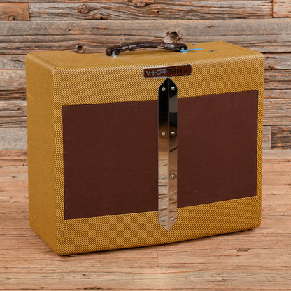 Victoria Ivy League V-Front 10-Watt 2x10" Guitar Combo Amp Amps / Guitar Amps / Guitar Cabinets