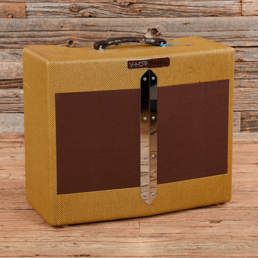 Victoria Ivy League V-Front 10-Watt 2x10" Guitar Combo Amp Amps / Guitar Amps / Guitar Cabinets