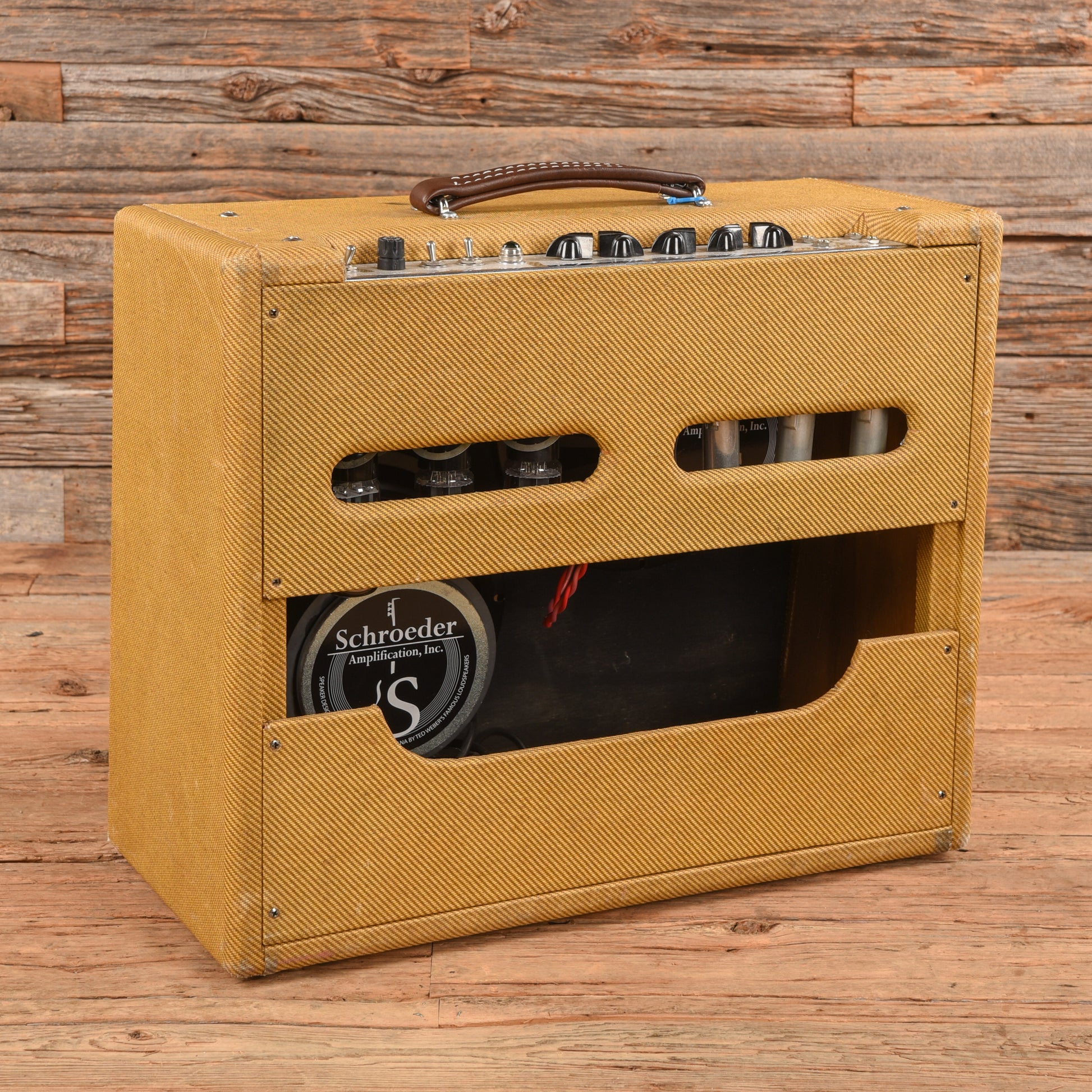 Victoria 35210 Tweed w/Schroeder Amplification 2110 Speakers Amps / Guitar Amps / Guitar Combos