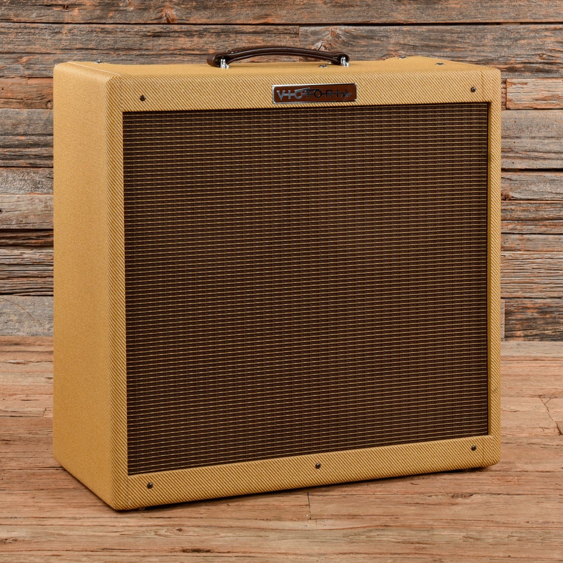 Victoria 45410 Combo Amps / Guitar Cabinets
