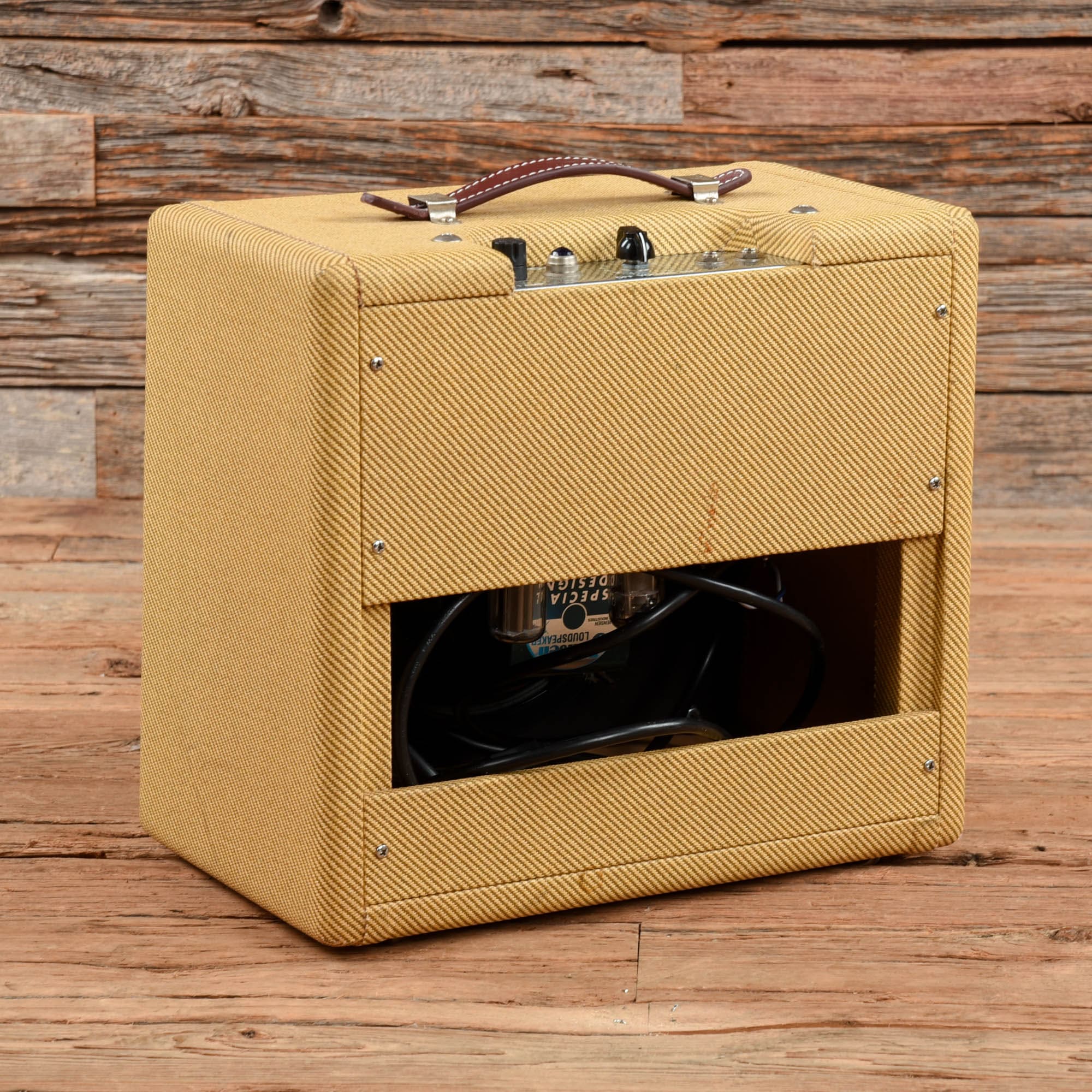 Victoria 518 5-Watt 1x8