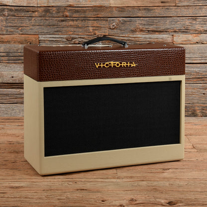 Victoria Golden Melody 2x12 Combo Amps / Guitar Cabinets