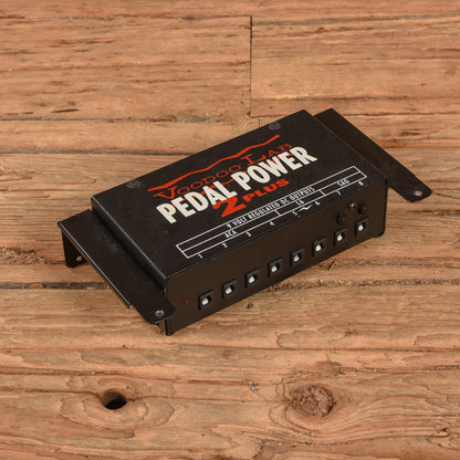 Voodoo Lab Pedal Power 2 Plus Effects and Pedals / Pedalboards and Power Supplies