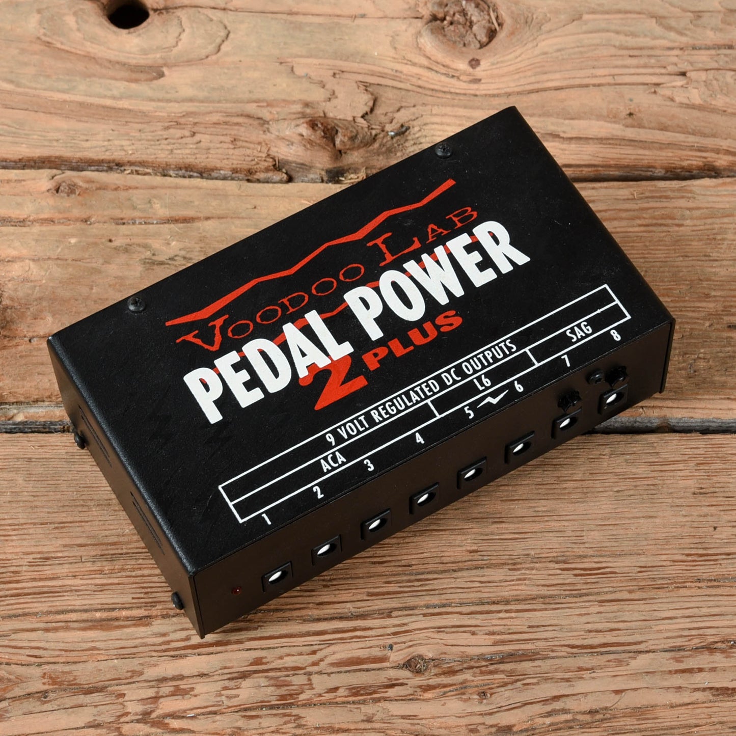Voodoo Lab Pedal Power 2 Plus Effects and Pedals / Pedalboards and Power Supplies