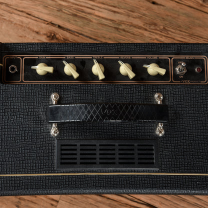 Vox AC10C1 Custom 10-Watt 1x10" Guitar Combo Amps / Guitar Amps / Guitar Cabinets