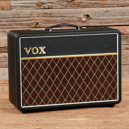 Vox AC10C1 Custom 10-Watt 1x10" Guitar Combo Amps / Guitar Amps / Guitar Cabinets