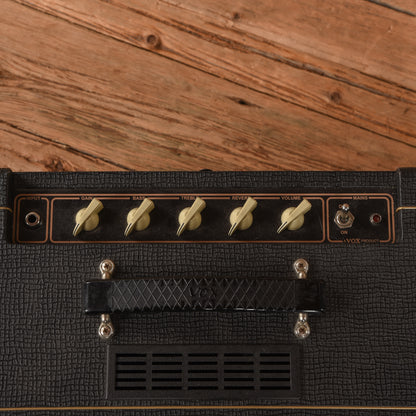 Vox AC10C1 Custom 10-Watt 1x10" Guitar Combo Amps / Guitar Amps / Guitar Cabinets