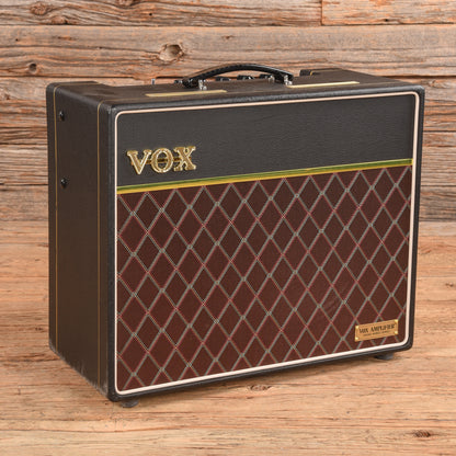 Vox AC10HWR1 Hand-Wired 10-Watt 1x12" Guitar Combo Amps / Guitar Amps / Guitar Cabinets