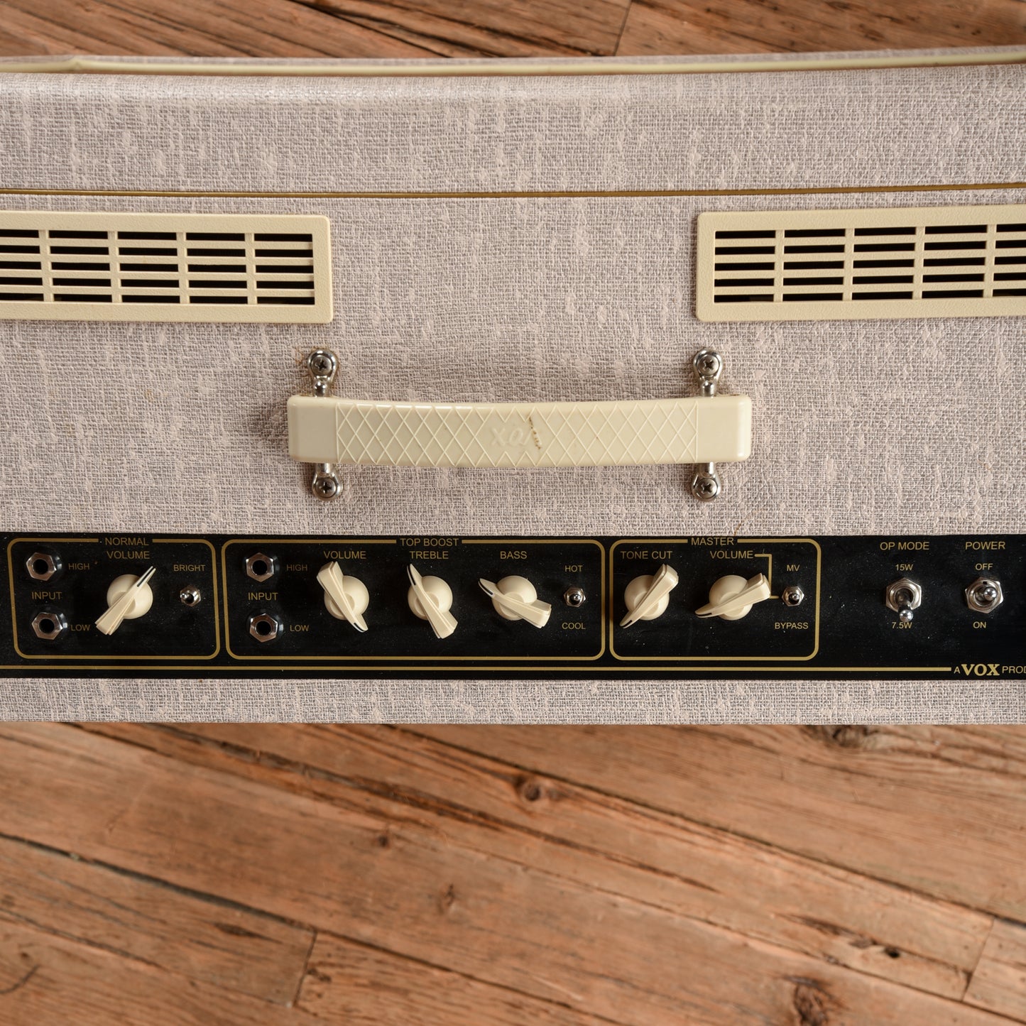 Vox AC15HW1X Hand-Wired 2-Channel 15-Watt 1x12" Blue Alnico Guitar Combo Amps / Guitar Amps / Guitar Cabinets