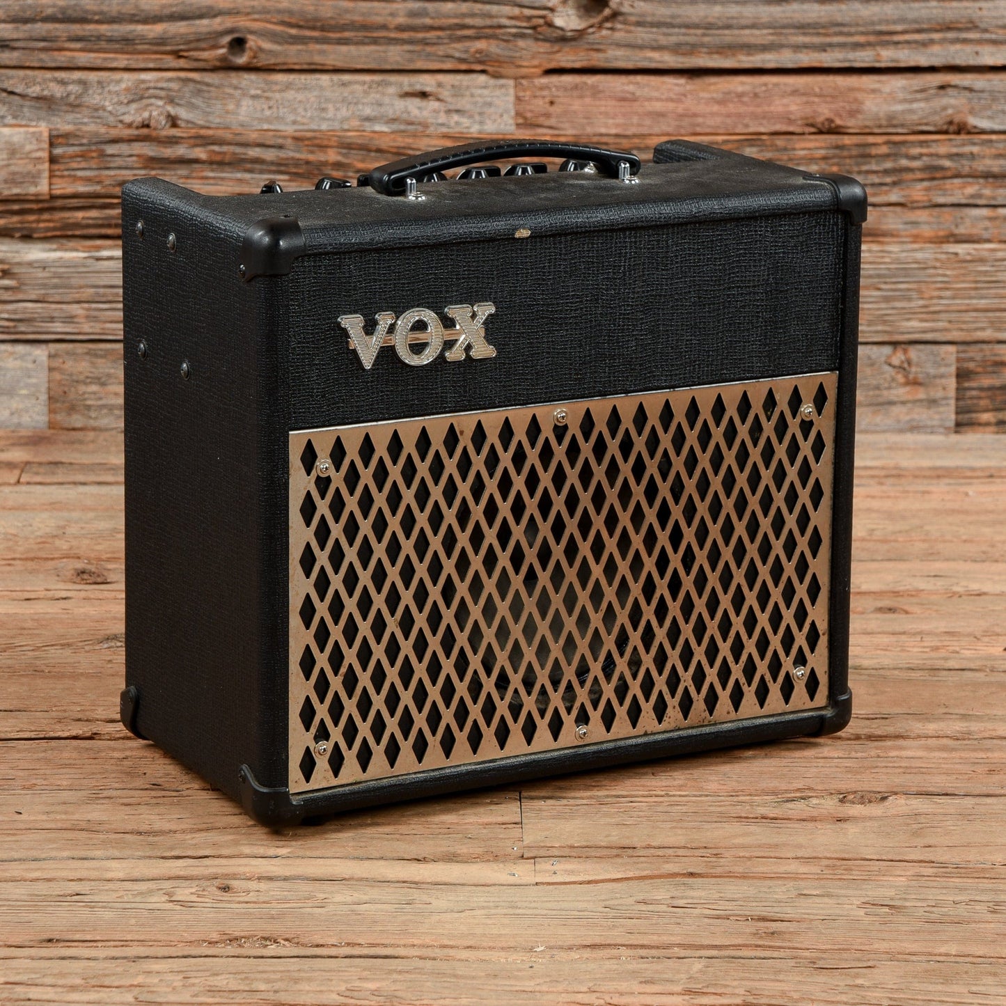 Vox DA-15 15-Watt Modeling Guitar Combo Amp Amps / Guitar Cabinets