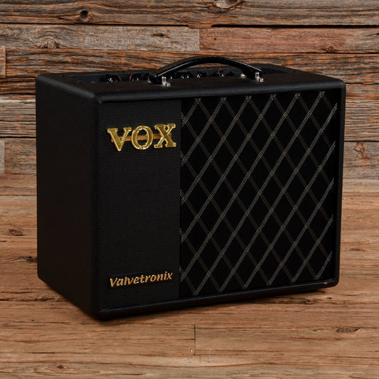 Vox VT20X 20-Watt 1x8" Digital Modeling Guitar Combo Amps / Guitar Cabinets