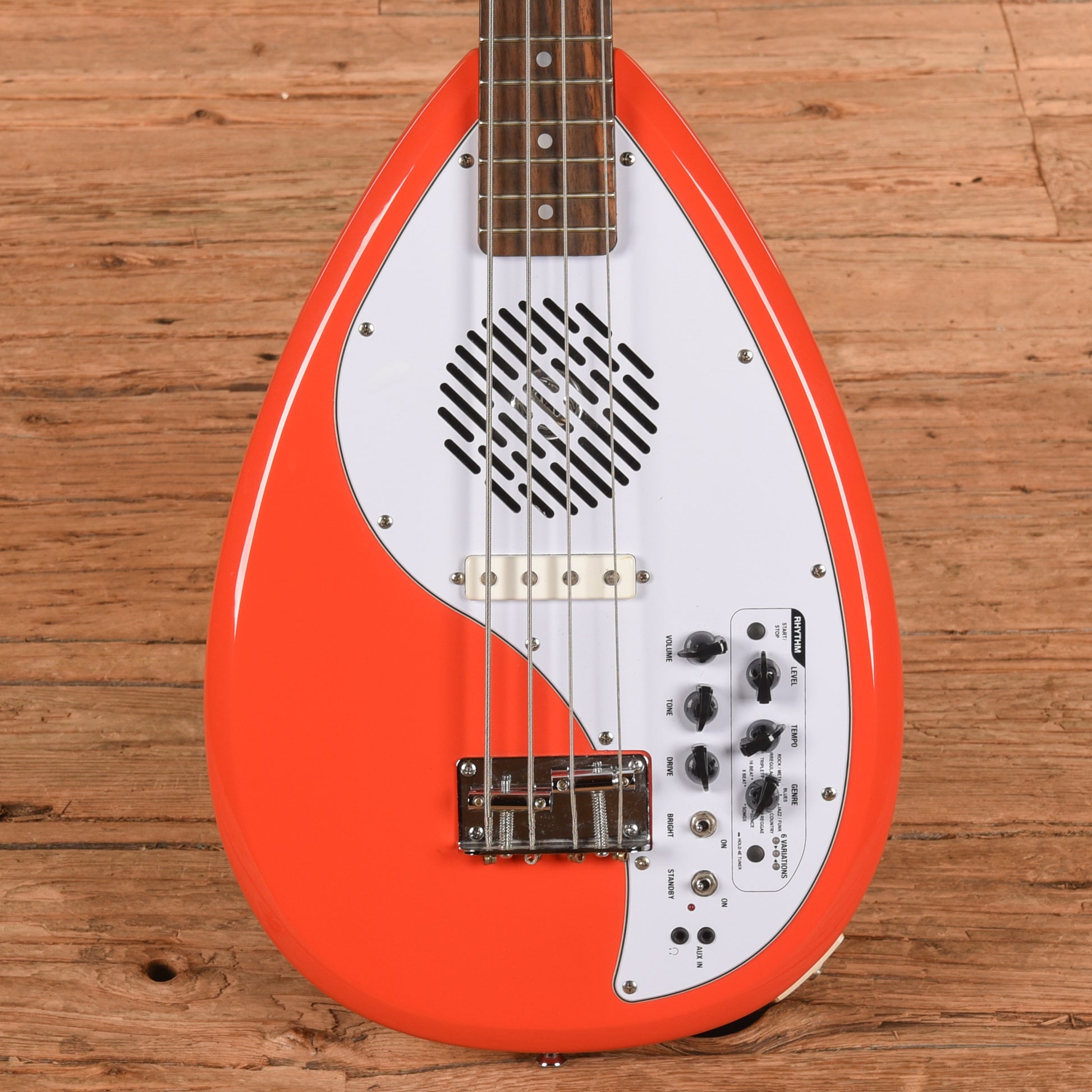 Vox Apache-1B Teardrop Travel Bass with Built-In Speaker Salmon Red Bass Guitars