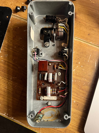Vox V846 Wah  1970s Effects and Pedals / Wahs and Filters