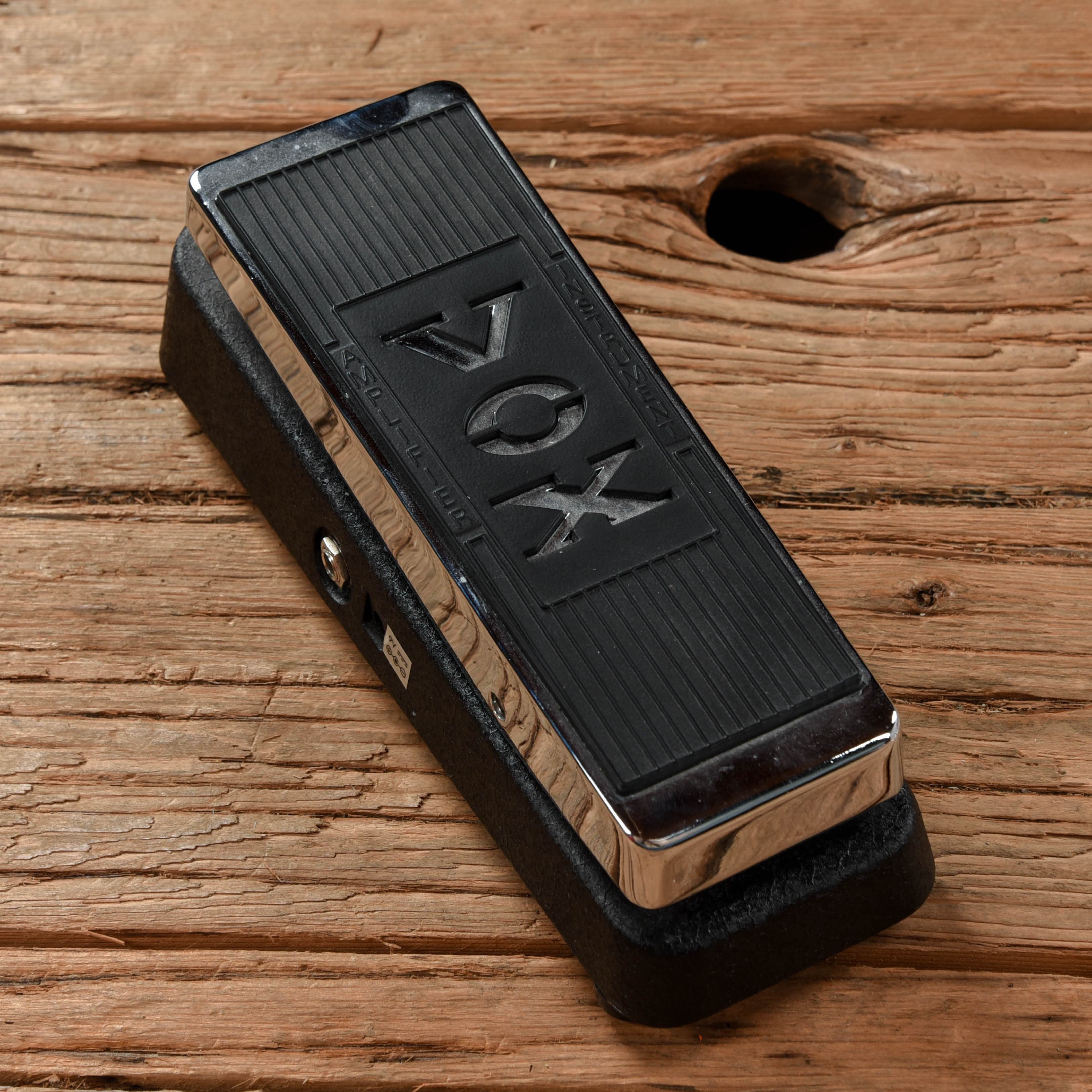 Vox V847 Wah – Chicago Music Exchange