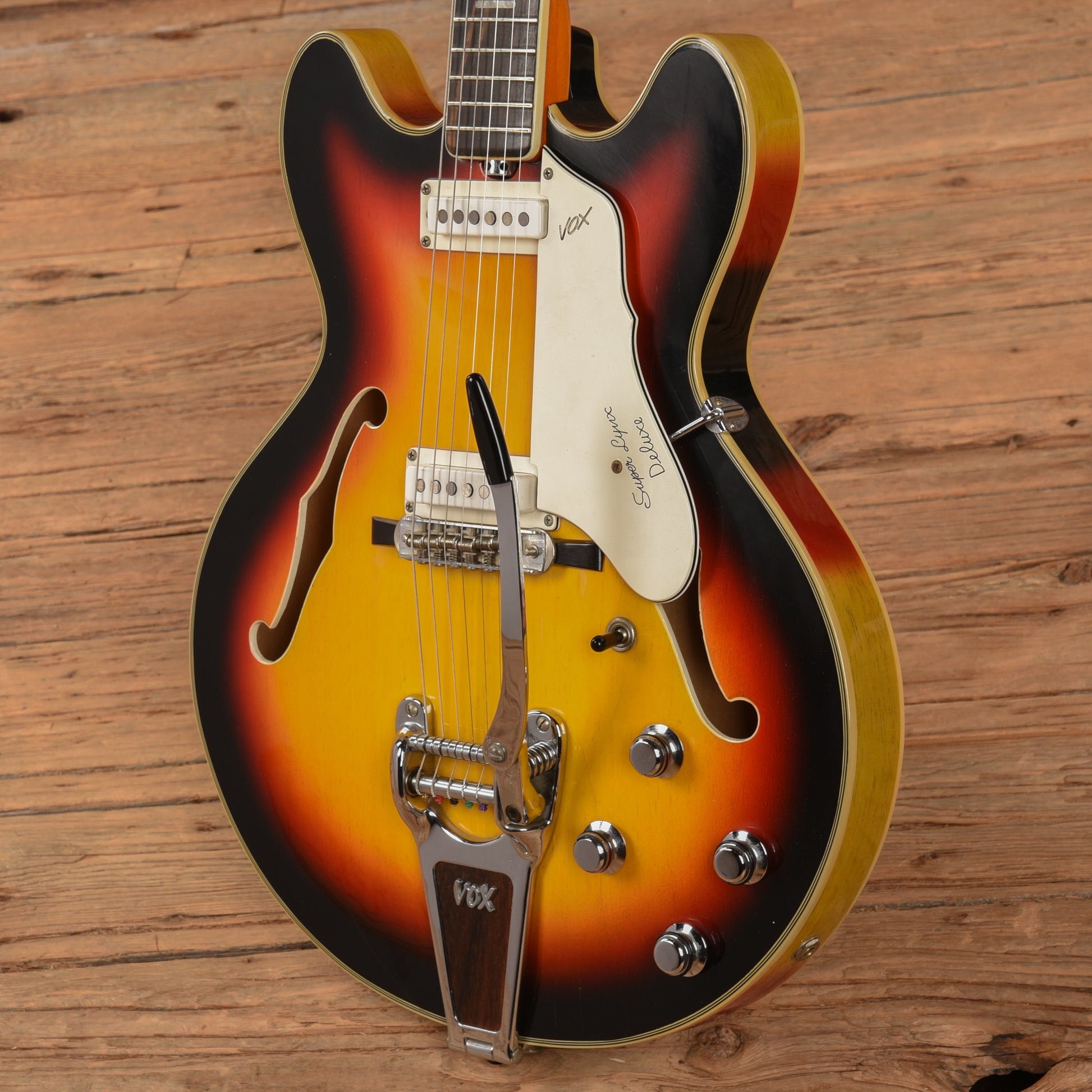 Vox Super Lynx Sunburst 1968 Electric Guitars / Hollow Body