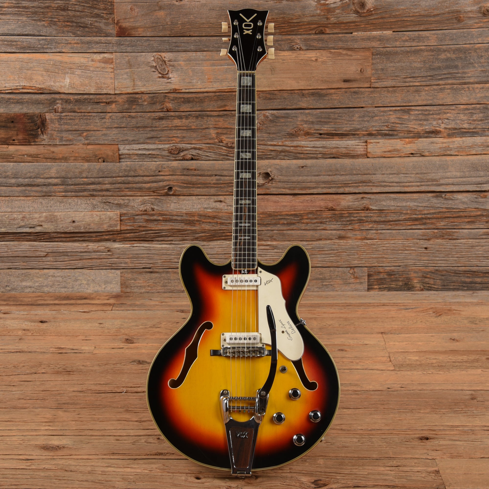 Vox Super Lynx Sunburst 1968 Electric Guitars / Hollow Body