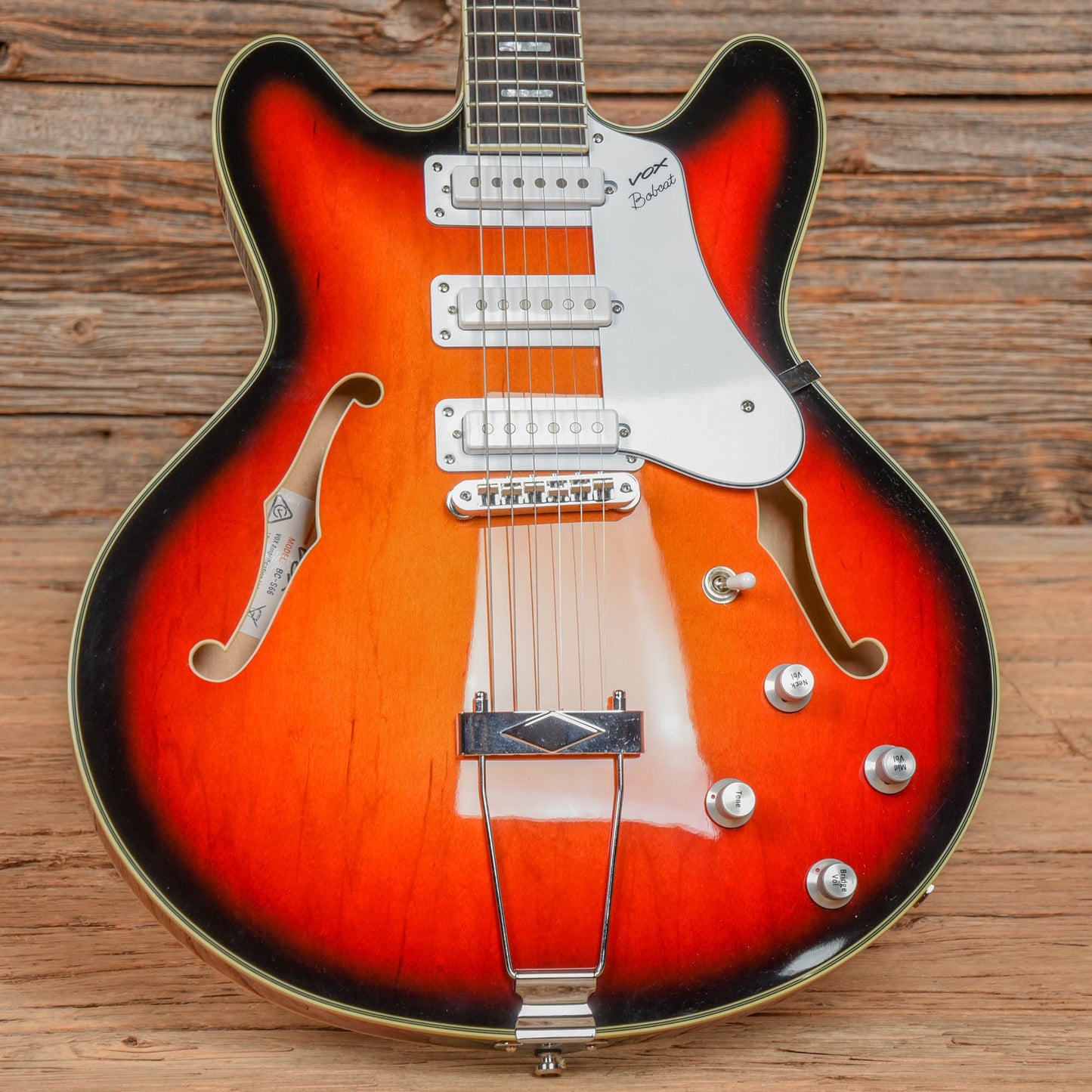 Vox BC-S66 Sunburst Electric Guitars / Semi-Hollow